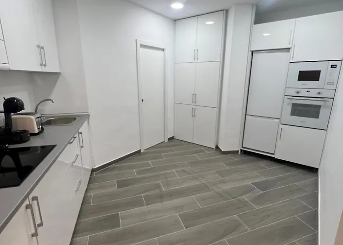 Apartamentos Montalvo Metropolis D